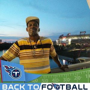 Meet your Posher, Kenneth